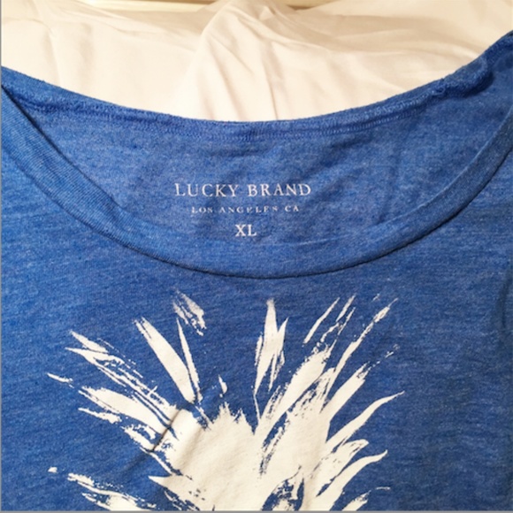 Heather Blue Lucky  t-shirt - Picture 3 of 3